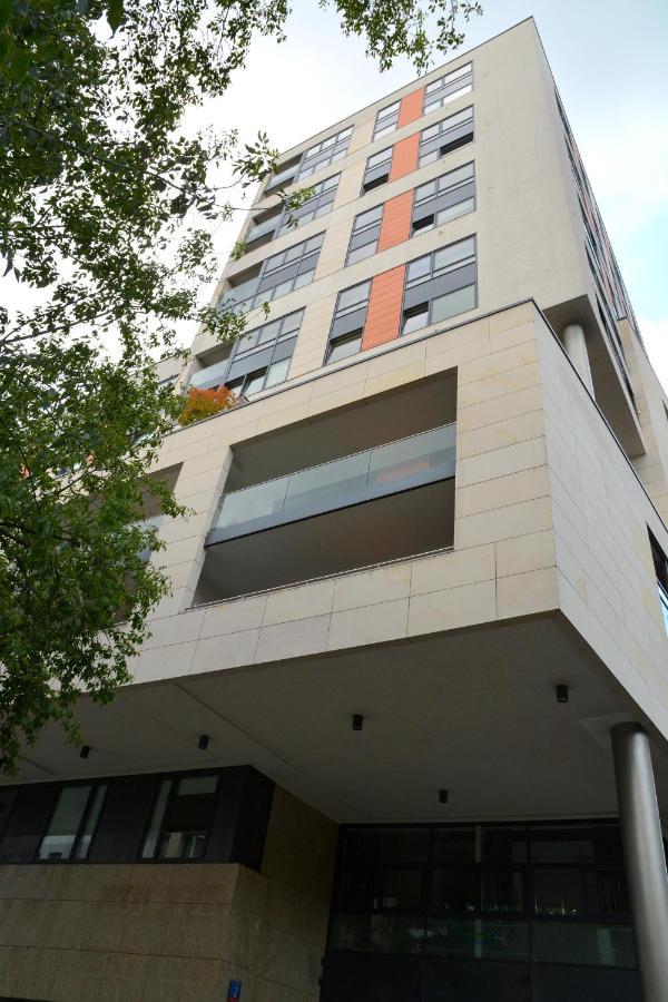 Azyl Apartments Varşovia Exterior foto